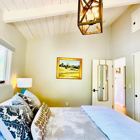 Gorgeous 3-Bdrm Home, Walk To Town And Beach Carmel-by-the-Sea Exterior photo