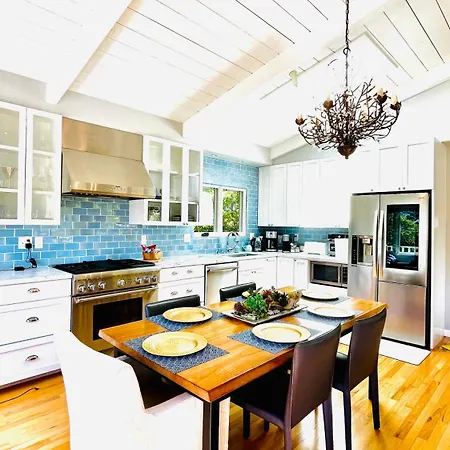 Gorgeous 3-Bdrm Home, Walk To Town And Beach Carmel-by-the-Sea Exterior photo