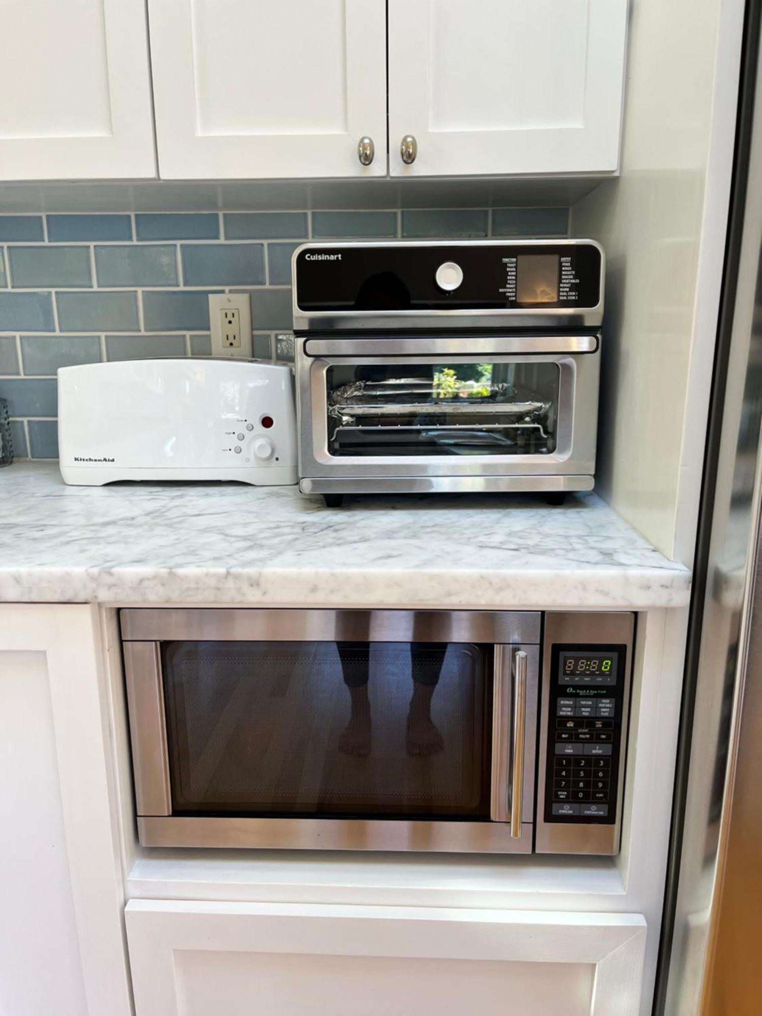 Gorgeous 3-bdrm Home, Walk To Town And Ferienhaus *