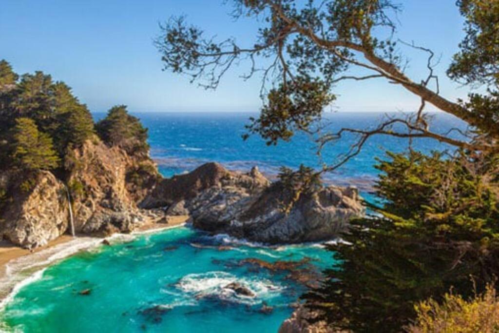 Ferienhaus Gorgeous 3-bdrm Home, Walk To Town And Carmel-by-the-Sea